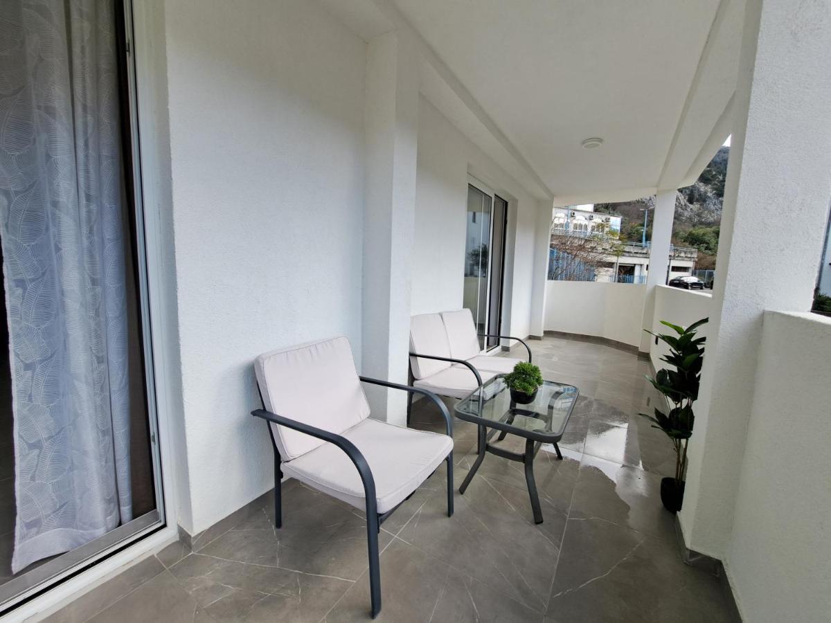 Paun Apartment Kotor Exteriér fotografie